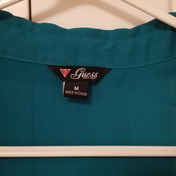 Guess blouse - Picture 2 of 2